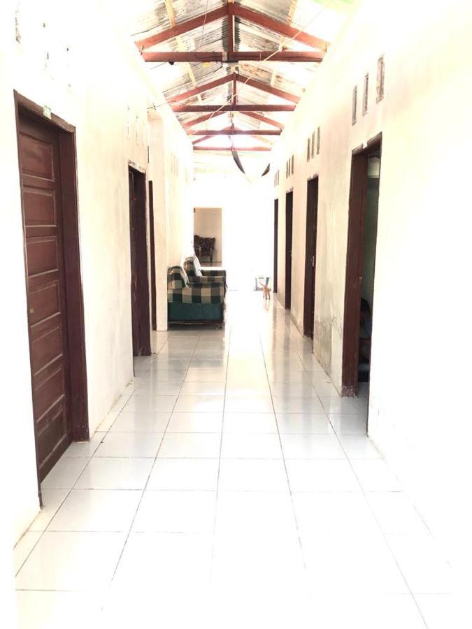 Penginapan Taman Makassar Indah Hotel Sungguminasa Ngoại thất bức ảnh